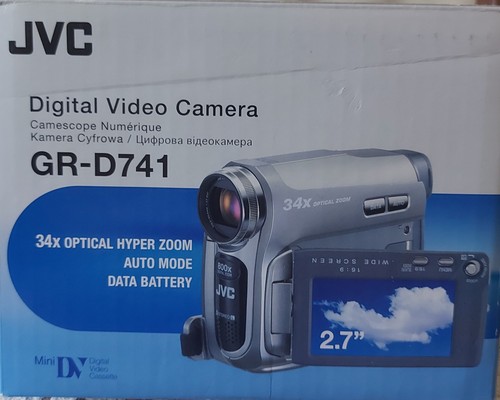 Digital video camera - digital,
