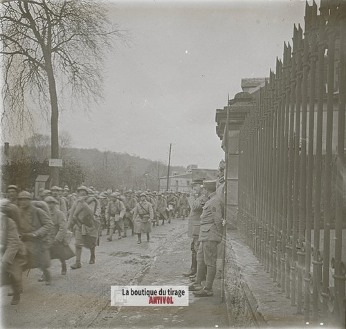 Colonna fanteria guerre ww1 - colonna,