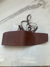 Cintura con cravatta in pelle