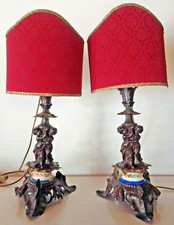 Coppia di elaborate lampade