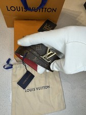 LOUIS VUITTON LV INITIALES