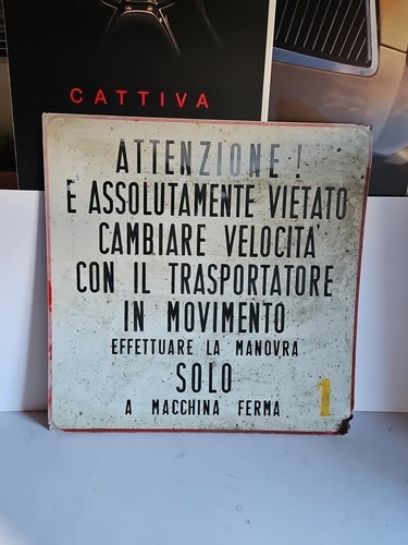 Trasportatore movimento - in, ^