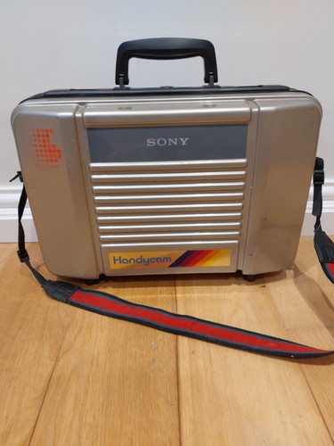 Sony handycam ccd - handycam, ccd-m10e