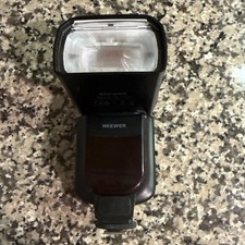NEEWER NW-670 TTL Flash