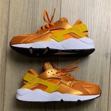Nike Air Huarache Run Gold