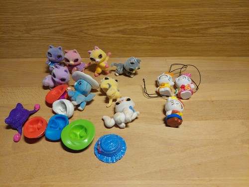 Lotto pupazzetti giochi gadget