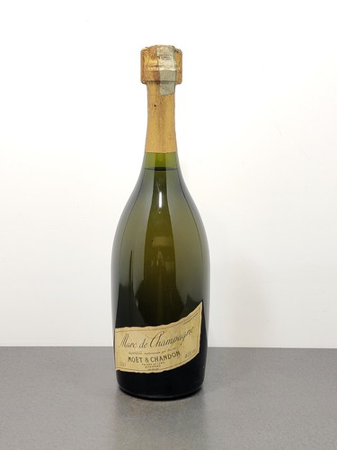 Moet chandon marc - &,