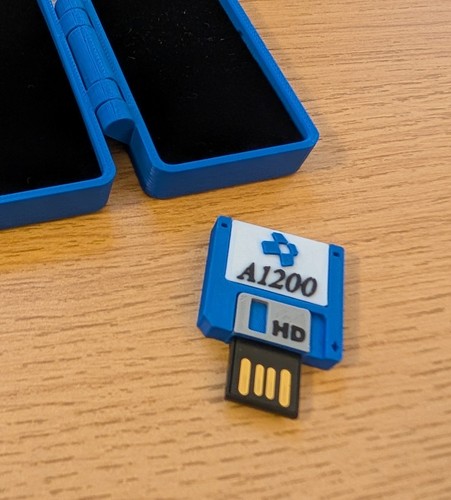 The a1200 retro - retro, floppy