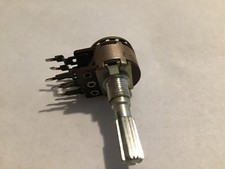 Sansui AU-3900... Controllo acuti.