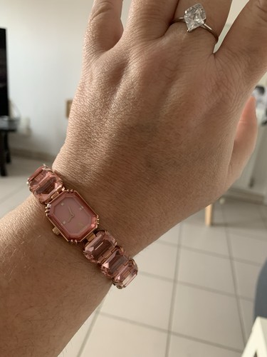 Montre swarovski neuve - montre,