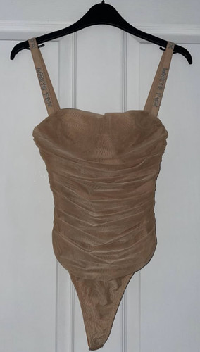 Body nuovo con etichette white - body,