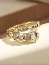 Anello regolabile a forma di