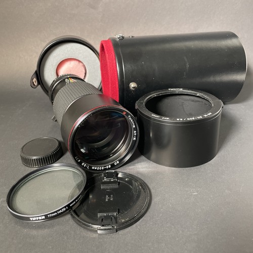 Tokina 200 mm f - sd,
