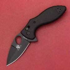 Coltello pieghevole tattico