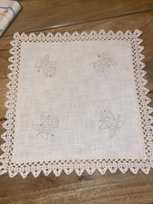 Centrino Centro Tavola Ricami Fatti A Mano Puro Lino Pizzo Ad Uncinetto+ Regalo