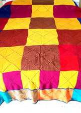 COPRILETTO MATRIMONIALE LANA MULTICOLORE LAVORATO AI FERRI 245 x 225 cm ANNI 70