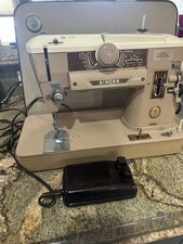 Singer 401A Vintage with pedal