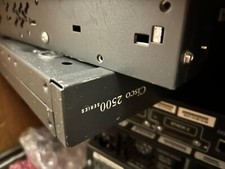 router cisco 2511-RJ (3 ANNI DI GARANZIA SPEDIZIONE GRATUITA UK)