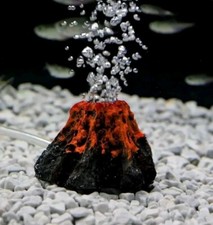 Acquario forma vulcano e bolla