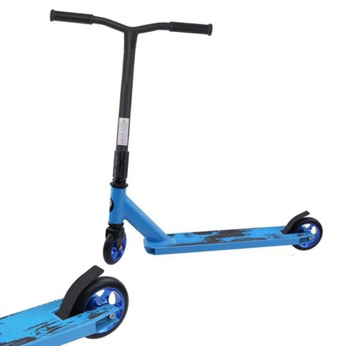 Monopattino con ruote in - ruote,