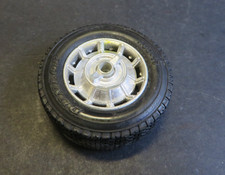 BBURAGO BURAGO 1/18 CHEVROLET CORVETTE 1957 - ACCESSORIO RUOTA