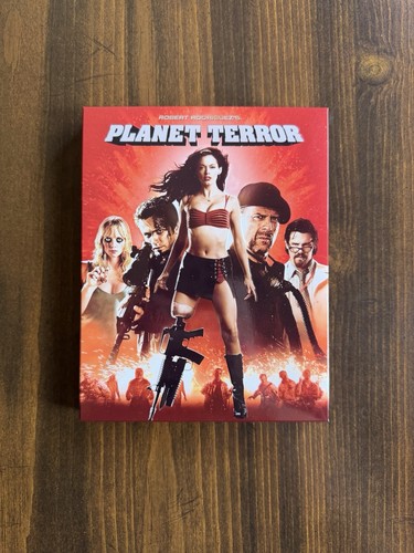 Planet terror nova - terror, media