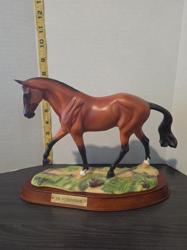 Statua statuina cavallo