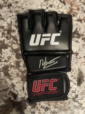 Guanto UFC firmato Shavkat