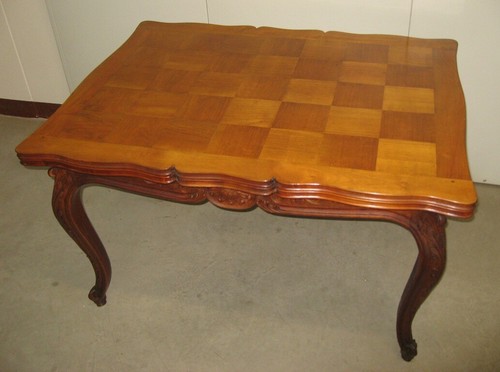 Tavolo antico allungabile - , a