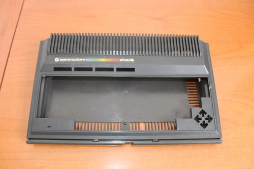 Commodore plus case - plus/4,