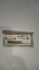 YAMAHA 4U1-26261-00 connecteur