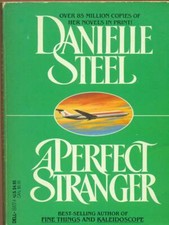 PERFECT STRANGER LIBRI IN