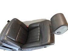 Sedile anteriore sinistro