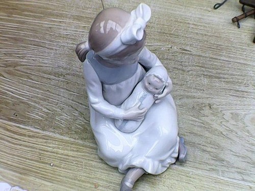 Nao lladro girl - -, baby