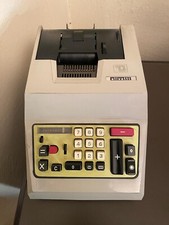 Calcolatrice Olivetti Ivrea Multisumma 20 - Oggetto di Modernariato 