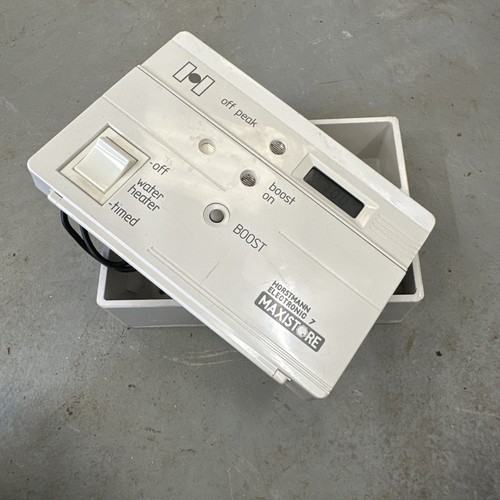 Regolatore riscaldatore - , ad