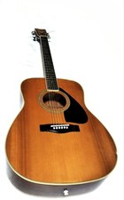 Chitarra acustica Yamaha FG725