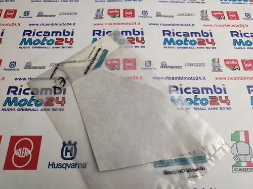 Decalcomania adesivo