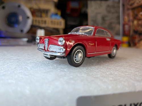Auto dea alfa - auto, romeo