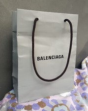 Borsa shopper in carta Balenciaga usata cm 20 x 26