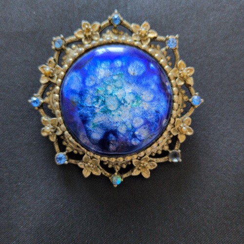 Spilla vintage con fiori