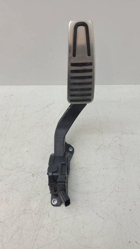 Pedale acceleratore benzina