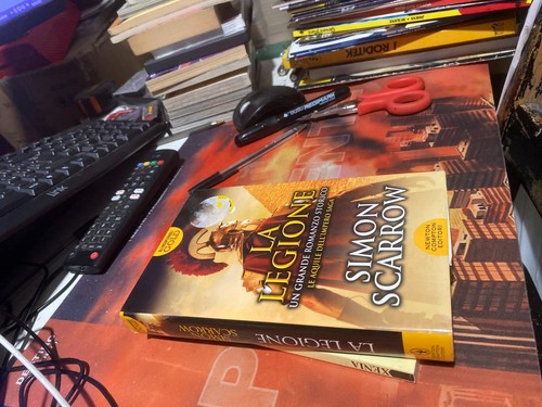 Libro simon scarrow la - libro,