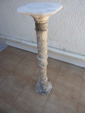 VECCHIA COLONNA IN MARMO DI