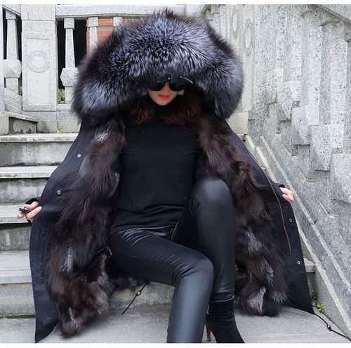Cappotto con cappuccio moda