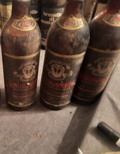 Bottiglie di vino per collezionisti 