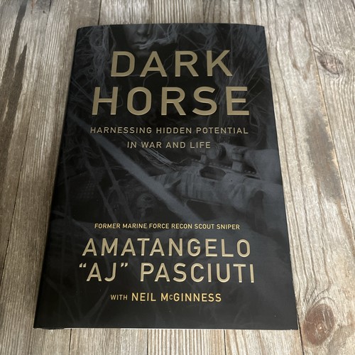 Dark horse amatangelo - dark, by
