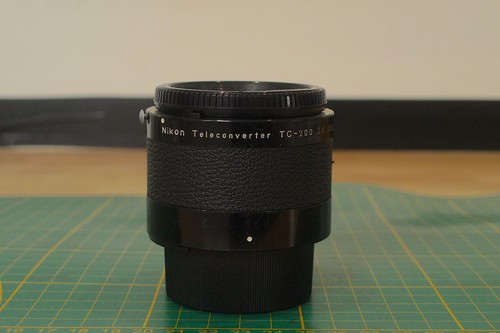 Nikon 200 teleconverter - tc-200,