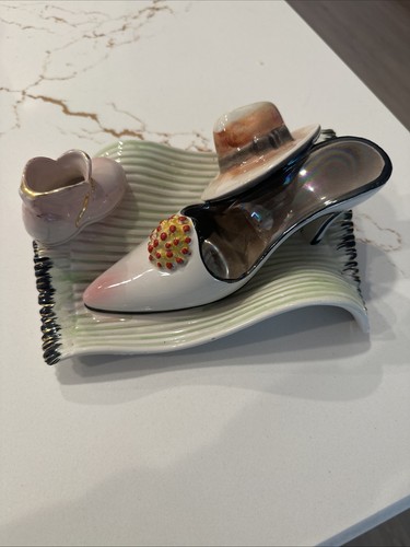 Scarpe famiglia scultura