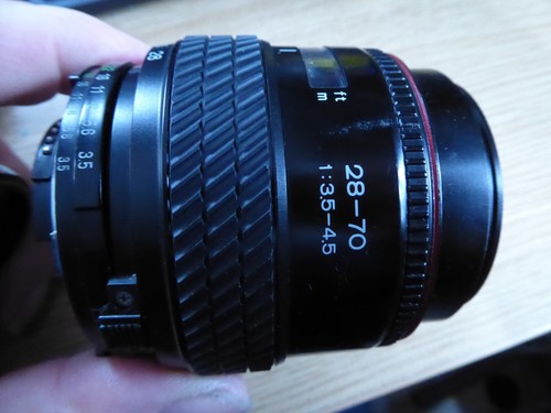 Tokina zoom 70 mm - zoom,